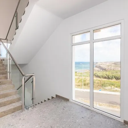 Apartamento Altido Ocean View Apts With Pool And Parking *