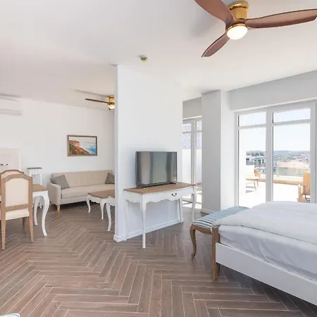Altido Ocean View Apts With Pool And Parking Lourinhã
