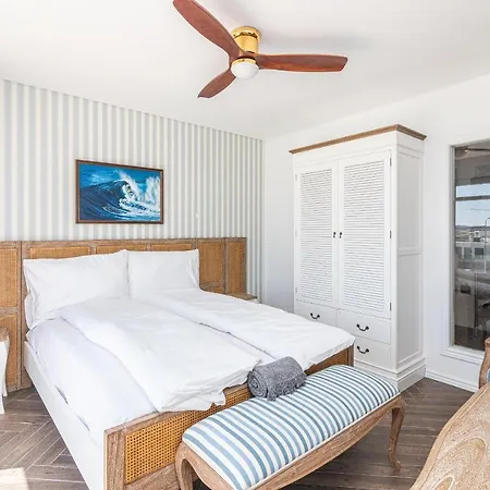 Altido Ocean View Apts With Pool And Parking ロウリニャン